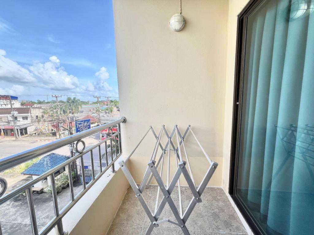 Ritzy House Hotel Chumphon Eksteriør bilde